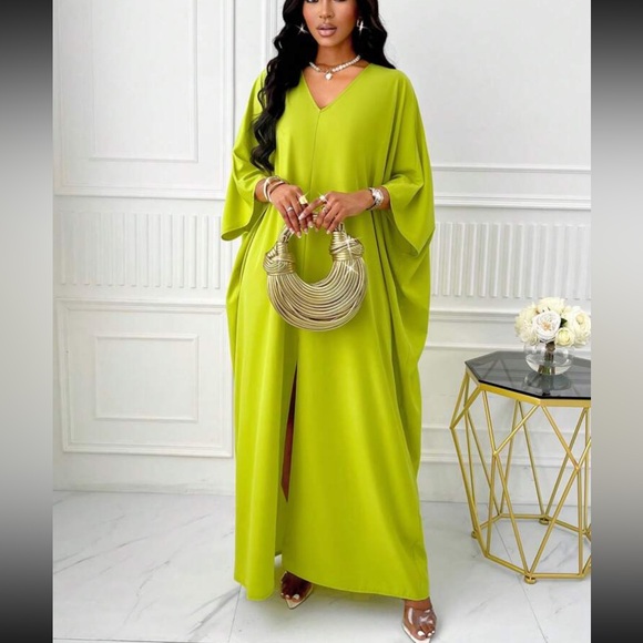 Luxe batwing sleeve V neck slit front khaftan dress - Picture 10 of 16